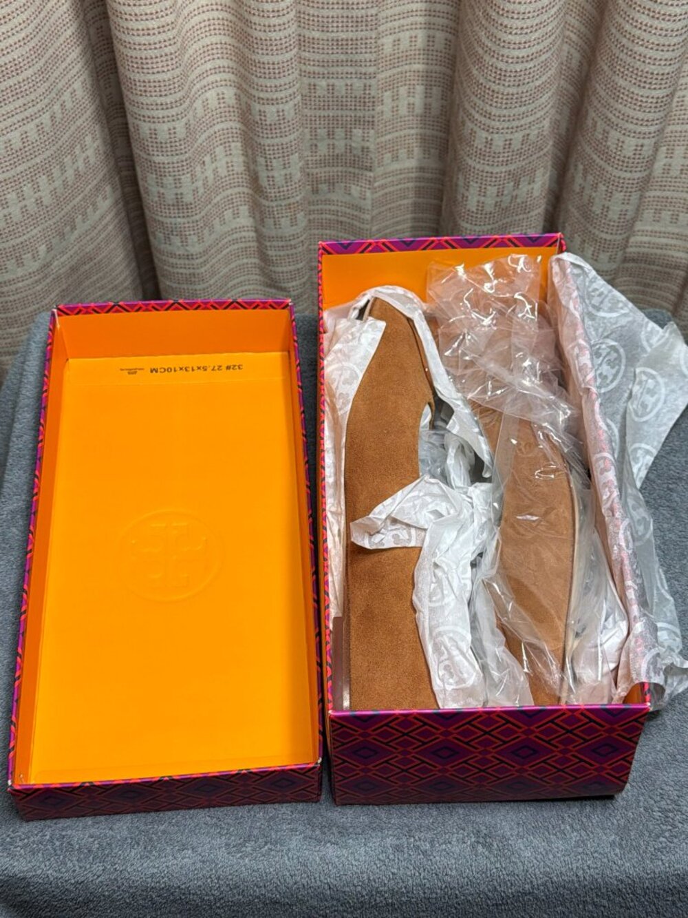 Tory Burch Georgia Ballet Flats NWT - Tan 240 Silk Suede, Size 7.5 - Picture 4 of 13